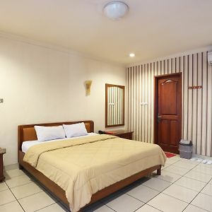 Hotel 678 Cawang